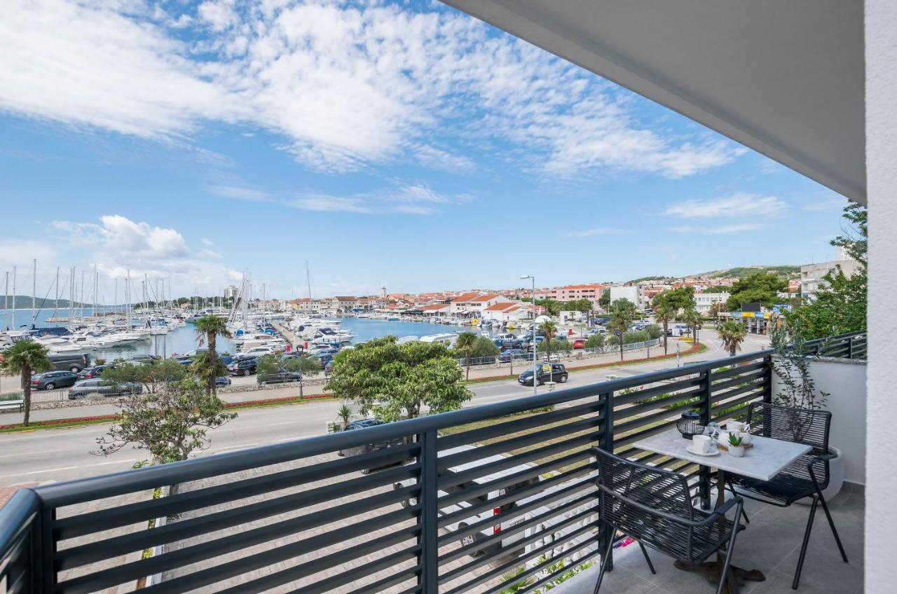 Apartments And Rooms Mare Vodice Kültér fotó